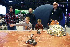 Silesian Science Festival Katowice 2018, Mars rover miniatures, miniature, children