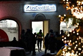 Unicredit Bank, Pribram, hold-up