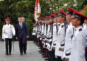 Andrej Babis, Lee Hsien Loong