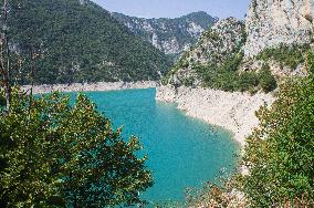 Mratinje Dam, Piva River, Lake Piva (Pivsko jezero)