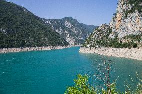 Mratinje Dam, Piva River, Lake Piva (Pivsko jezero)