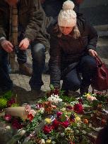 Wenceslas Square, 50th anniversary of Palach's death, Jan Palach and Jan Zajic Memorial, piety, candles