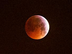 Moon eclipse