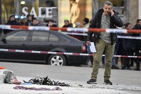 Wenceslas Square in Prague, man set himself on fire, police, scene, investigation