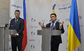 Tomas Petricek, Pavlo Klimkin