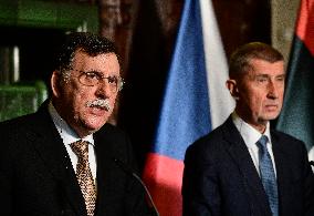 Fayiz al-Saraj, Andrej Babis