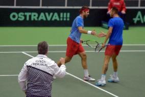 Jiri Vesely, Lukas Rosol, Jaroslav Navratil