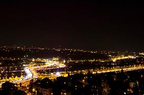 Night Prague, Barrandov Bridge, light tracks