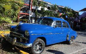 Life style in Havana, old car, veteran