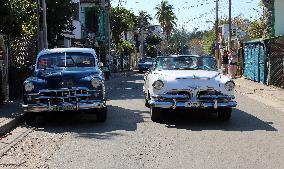 Life style in Havana, old car, veteran