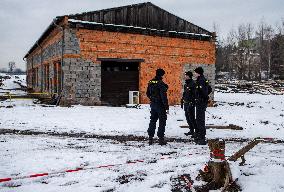 Experts begin dealing with dangerous Polish waste in North Moravia