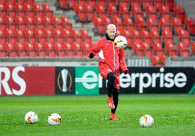 Miroslav Stoch, training