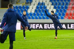 Mislav Orsic, Petar Stojanovic, training