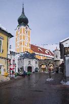 Catholic Parish Church of Saint Agathius, the city gate, Salzburgertor, Schladming, winter, snow