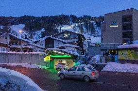 Schladming, undergroung parking, Hotel Die Barbara, night photo, winter, snow