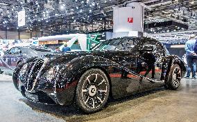 Eadon Green Black Cuillin