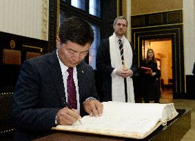 Lobsang Sangay, Zdenek Hrib