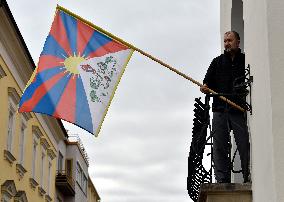 Tibetan flag, Tibetan Uprising Day