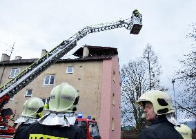 Consequences of night wind storm Eberhard in the Czech Republic