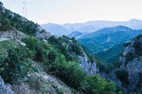 Hotova National Park, River Canyon