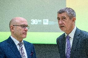 Bernhard Maier, Andrej Babis