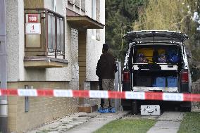 shooting in a house in Ostopovice, crime scene, police investigators