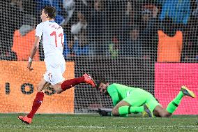 David Pavelka, Alisson Becker