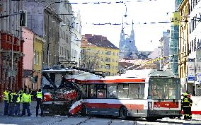 40 people injured in collision of trolleybus, tram in Brno