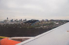 easyJet plane Airbus A320, Schiphol Airport, Amsterdam