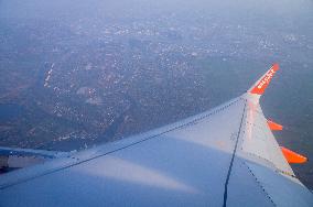 easyJet plane Airbus A320, Schiphol Airport, Amsterdam