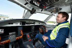 Let L-410 NG plane, cockpit