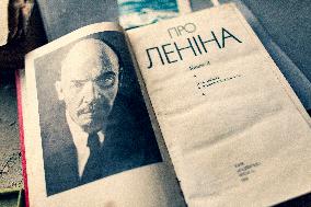 Chernobyl zone, restricted territory, village Masheva, photo of Lenin