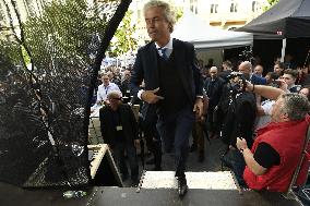Geert Wilders, demonstration against dictate of European Union, staged by SPD