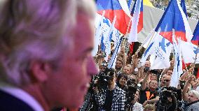 Geert Wilders, demonstration against dictate of European Union, staged by SPD