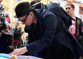Kristof Kintera, demonstration against Culture Ministry' personnel steps in Prague