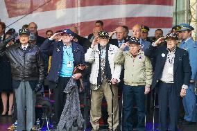 Earl Ingram, Herman Geist, James Duncan, George Thompson, Fremont Gruss, US veterans, Thanks, America!, memorial in Plzen, commemorative act, Liberation Festival