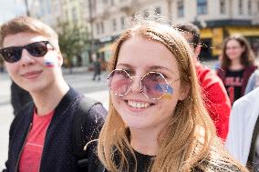 Flag Parade to celebrate the 15th anniversary of Pardubice's Erasmus Student Network (ESN), foreign students, march, Ukraine, Ukrainian flag