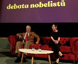 Mario Vargas Llosa, Herta Muller