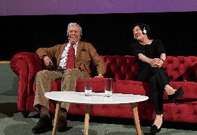 Mario Vargas Llosa, Herta Muller