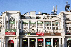 Connaught Place, Subway, commercial building