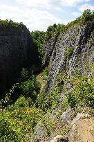 Mexiko quarry, limestone, lake