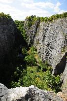 Mexiko quarry, limestone, lake