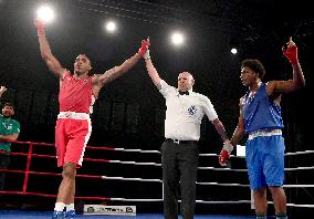 Abner Teixeira, Julio Castillo