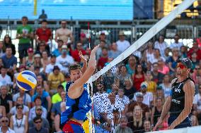 David Schweiner, Anders Berntsen Mol