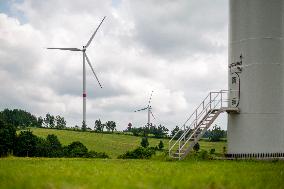 wind turbine, turbines, wind energy converter, converters, wind farm