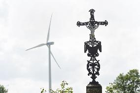 wind turbine, wind energy converter
