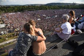 The largest Czech mass demonstration since 1989