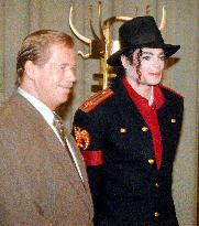 Vaclav Havel, Michael Jackson