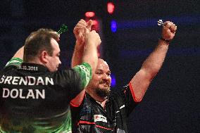 Karel Sedlacek, Brendan Dolan