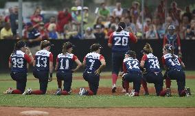 Liliana Kukuckova, Michaela Merczova, Dominika Mestanova, Vanessa Kemenyova, Klaudia Michalkova, Laura Ferancova, Karolina Chladecka, Karolina Kollarova